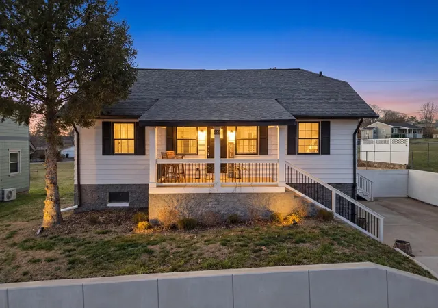 3rd image of 1804 Riverside Rd, Old Hickory, TN 37138 | MLS# 3278157