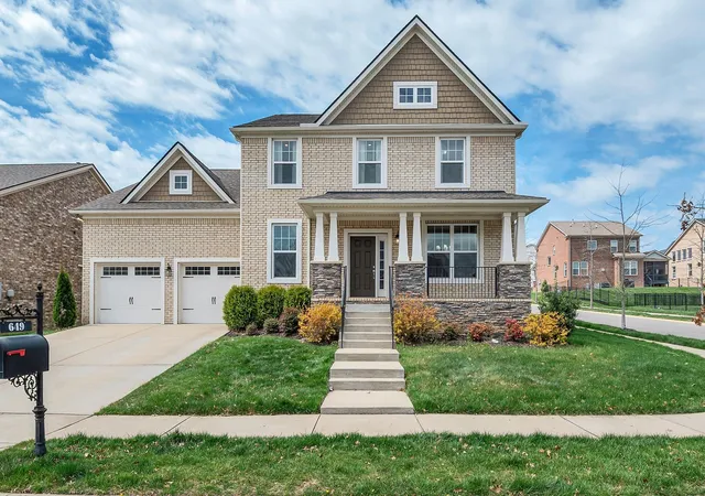Photo 2 of Single family home for sale at 649 Beamon Dr, Franklin, TN 37064 | MLS# 3269732 | Listing updated on 2026-09-03
