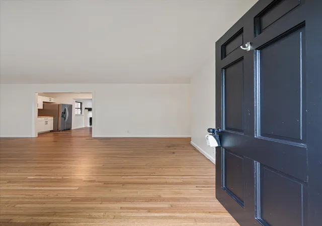 Photo 3 of Single family home for sale at 4981 Edmondson Pike, Nashville, TN 37211 | MLS# 3287986 | Listing updated on 2026-09-02