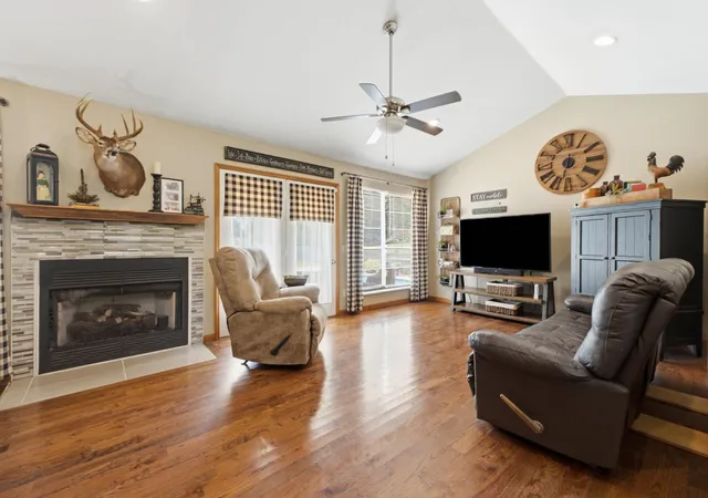 Homes for sale in Niota, TN | 155 County Road 327, Niota, TN 37826 | MLS# 3269742