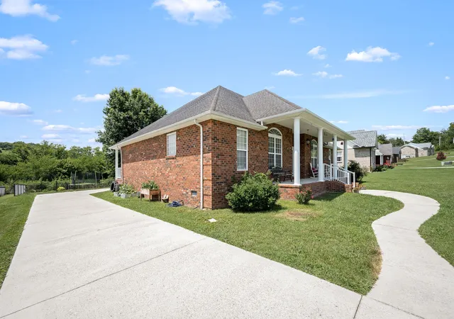 3rd image of 96 Auburn Hills Dr, Woodbury, TN 37190 | MLS# 3269991