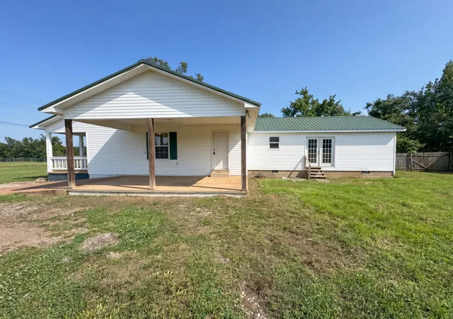 Homes for sale in Savannah, TN | 1040 Dodd Dr, Savannah, TN 38372 | MLS# 3269920
