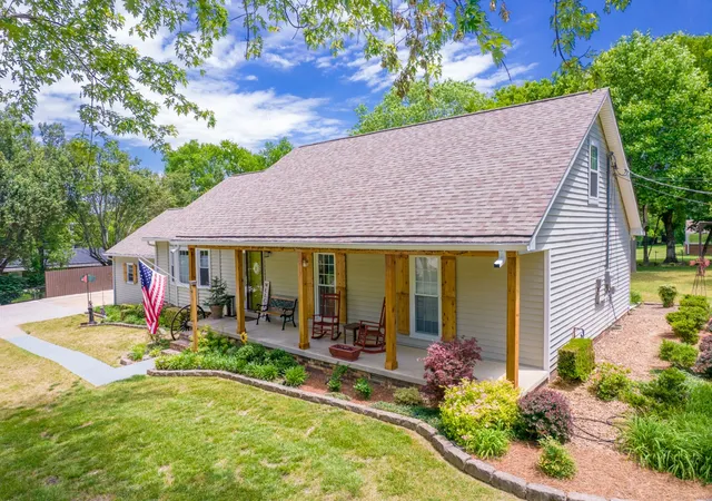1st image of 415 Centennial Ave, Lewisburg, TN 37091 | MLS# 3283644