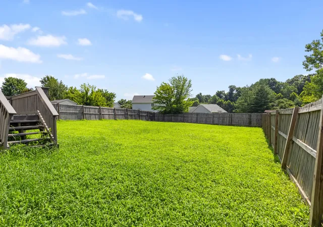 Homes for sale in Clarksville, TN | 2785 Ridgepole Dr, Clarksville, TN 37040 | MLS# 3270429