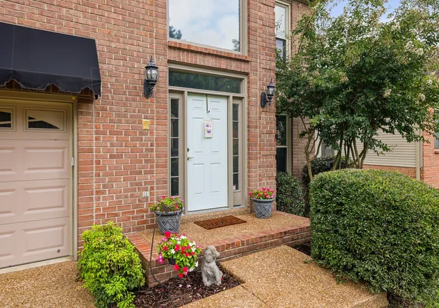 Photo 2 of Single family home for sale at 3820 Lakeridge Run, Nashville, TN 37214 | MLS# 3281369 | Listing updated on 2026-08-31