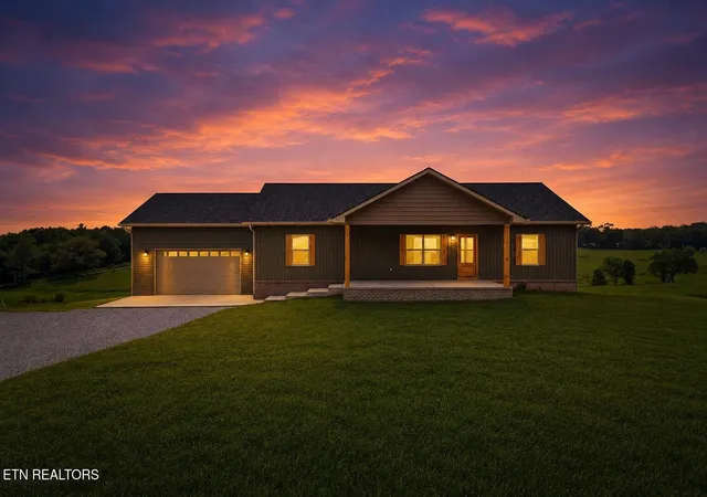 1st image of 934 Allardt Hwy, Jamestown, TN 38556 | MLS# 3269990