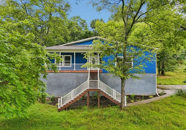 2nd image of 286 Emily Ln, Bell Buckle, TN 37020 | MLS# 3270093