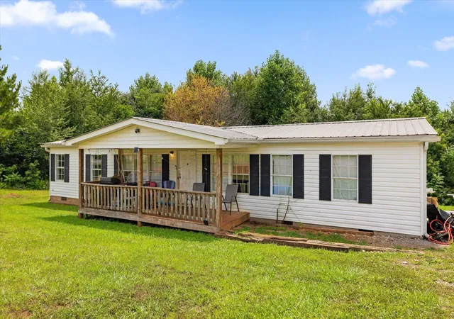2nd image of 628 Crystal View Court, Dalton, GA 30721 | MLS# 3320578