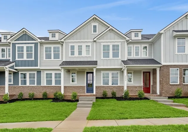Homes for sale in Columbia, TN | 2597 Peaceful Valley Dr, Columbia, TN 38401 | MLS# 3270088