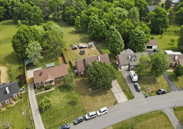 image of 3950 Country Park Ln, Murfreesboro, TN 37128 | MLS# 3270094