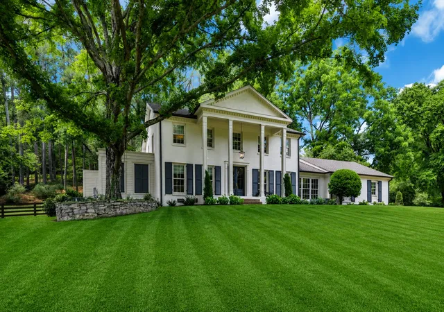 Photo 4 of Single family home for sale at 7640 Buffalo Rd, Nashville, TN 37221 | MLS# 3279221 | Listing updated on 2026-10-23