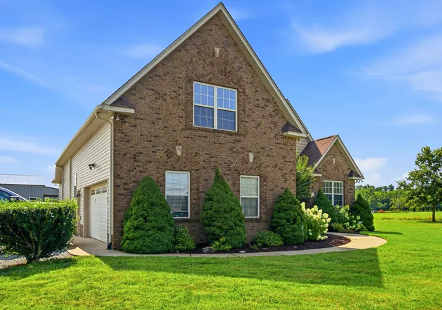 Photo 3 of Single family home for sale at 4043 Wilks Rd, Springfield, TN 37172 | MLS# 3276554 | Listing updated on 2026-09-02