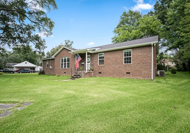 2nd image of 114 Ragan St, Tullahoma, TN 37388 | MLS# 3270690