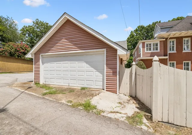 79th image of 310 W 6th St, Columbia, TN 38401 | MLS# 3270156