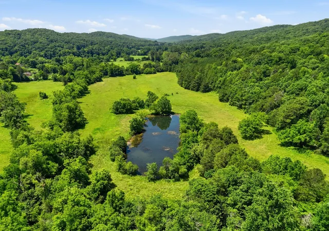 2nd image of 813 Ward Rd, Decatur, TN 37322 | MLS# 3276781