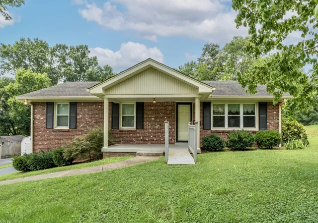 1st image of 506 Mathes Ct, Goodlettsville, TN 37072 | MLS# 3270533