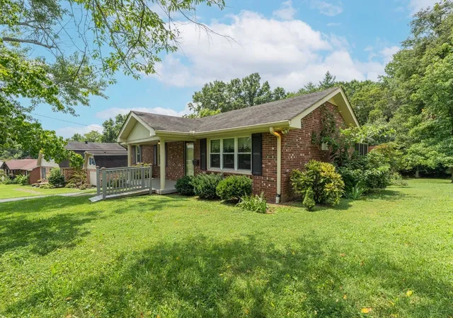 3rd image of 506 Mathes Ct, Goodlettsville, TN 37072 | MLS# 3270533