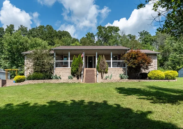 Photo 1 of Single family home for sale at 3720 Long Hollow Pike, Goodlettsville, TN 37072 | MLS# 3529369 | Listing updated on 2026-09-17