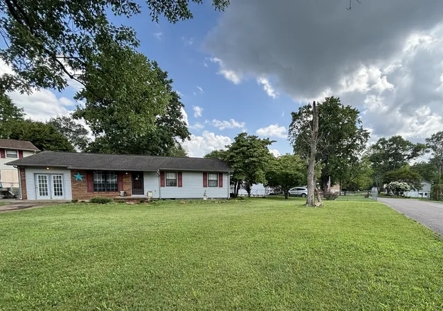 1st image of 7729 Temple Acres Dr, Knoxville, TN 37938 | MLS# 3270477