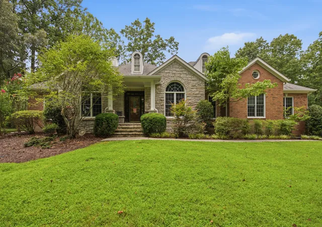 Photo 1 of Single family home for sale at 105 Fox Hunt Pt, Nashville, TN 37221 | MLS# 3282582 | Listing updated on 2026-08-26