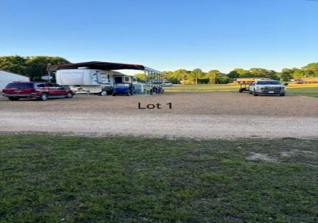 1st image of 140 Pevahouse Camp Cir, Decaturville, TN 38329 | MLS# 3279218