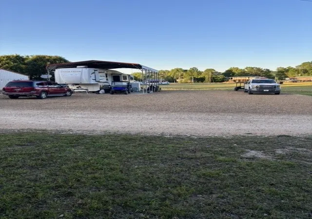 2nd image of 140 Pevahouse Camp Cir, Decaturville, TN 38329 | MLS# 3279218