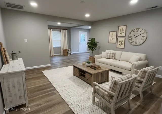 Photo 3 of Single family home for sale at 9 Proctor Dr, Clarksville, TN 37043 | MLS# 3311819 | Listing updated on 2026-08-20