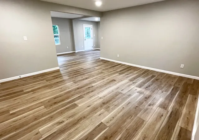 Photo 3 of Single family home for sale at 9 Proctor Dr, Clarksville, TN 37043 | MLS# 3311819 | Listing updated on 2026-08-20