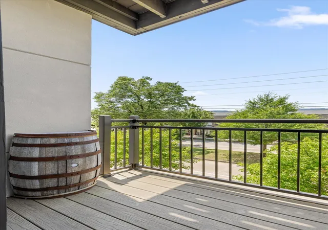 5th image of 782 Riverfront Parkway #210, Chattanooga, TN 37402 | MLS# 3270453