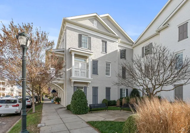 1st image of 100 Front St, Franklin, TN 37064 | MLS# 3285947