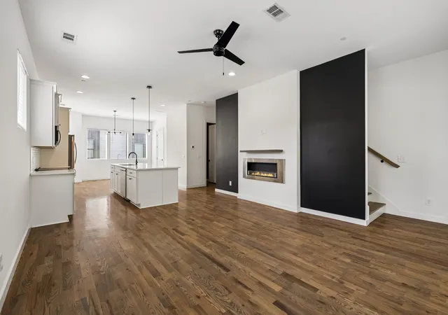 Photo 3 of Townhouse for sale at 1208 Watts Ter, Nashville, TN 37209 | MLS# 3512739 | Listing updated on 2026-08-20