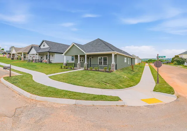 51st image of 927 Stratford Avenue, Sweetwater, TN 37874 | MLS# 3270532