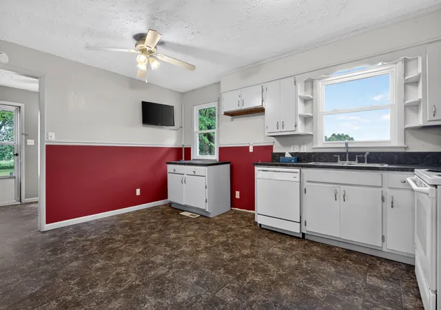 image of 1201 Earl Ave, Smithville, TN 37166 | MLS# 3272140
