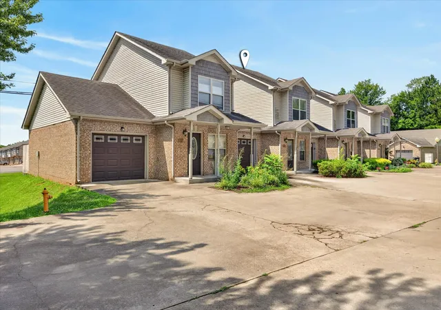 Photo 3 of Townhouse for sale at 455 Needmore Rd #13, Clarksville, TN 37040 | MLS# 3270701 | Listing updated on 2026-08-20