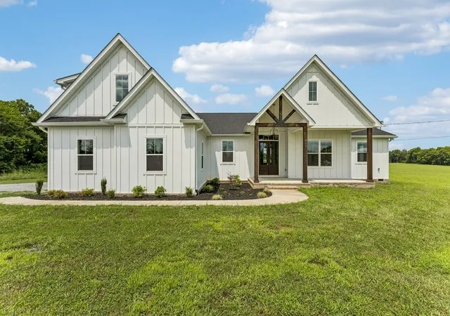 1st image of 213 Jack Pickle Rd, Lewisburg, TN 37091 | MLS# 3278615