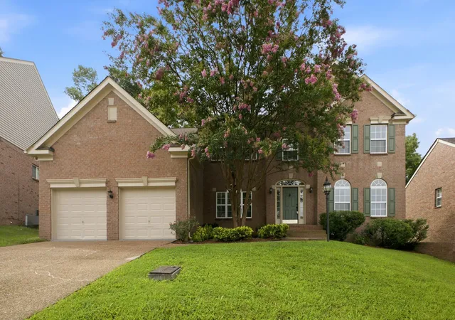 Photo 1 of Single family home for sale at 809 Holt Grv Ct, Nashville, TN 37211 | MLS# 3298538 | Listing updated on 2026-08-30