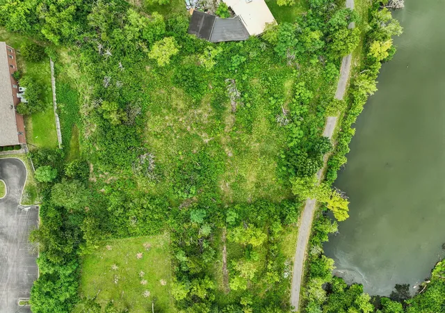 Photo 3 of Land for sale at 0 Pres Blon Dr, Hendersonville, TN 37075 | MLS# 3285556 | Listing updated on 2026-07-20
