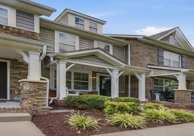 Photo 2 of Townhouse for sale at 324 Mapleton Aly, Hermitage, TN 37076 | MLS# 3270667 | Listing updated on 2026-09-25