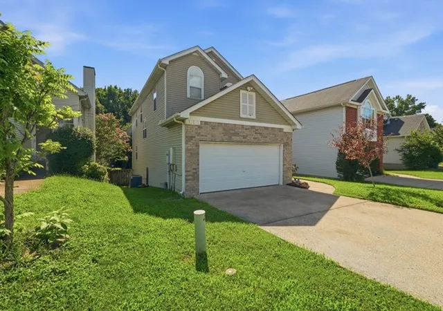Photo 2 of Single family home for sale at 4244 Chesney Glen Dr, Hermitage, TN 37076 | MLS# 3285601 | Listing updated on 2026-09-30