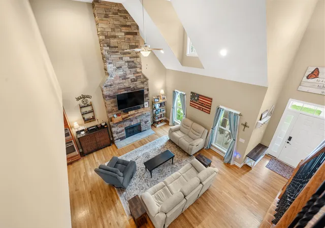 Photo 4 of Single family home for sale at 8025 Ragusa Cir, Spring Hill, TN 37174 | MLS# 3270727 | Listing updated on 2026-08-28
