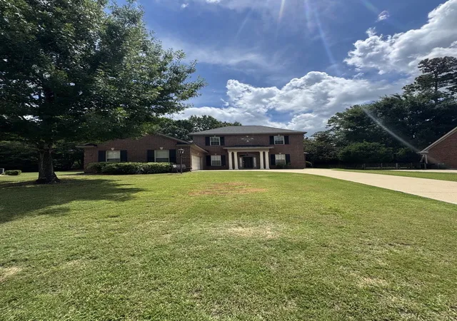 Photo 3 of Single family home for sale at 8707 Morning Pl, Montgomery, AL 36117 | MLS# 3525709 | Listing updated on 2026-09-06