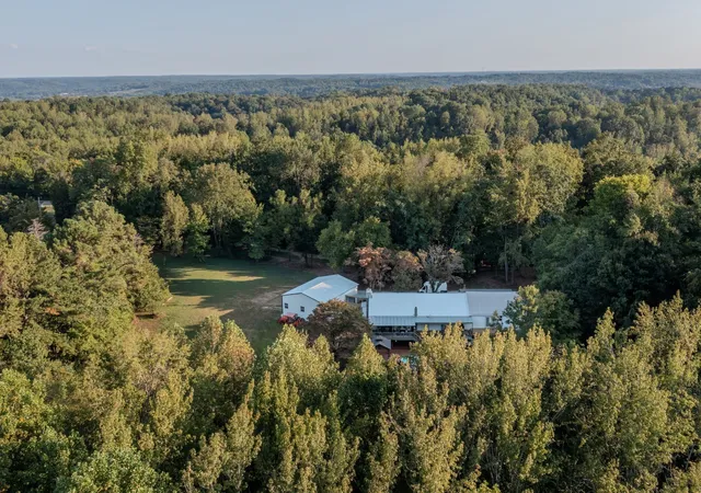 2nd image of 1380a Cheatham Dam Rd, Ashland City, TN 37015 | MLS# 3271040