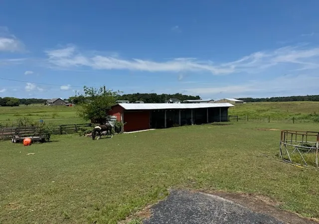 3rd image of 15032 Owens Chapel Rd, White House, TN 37188 | MLS# 3306528