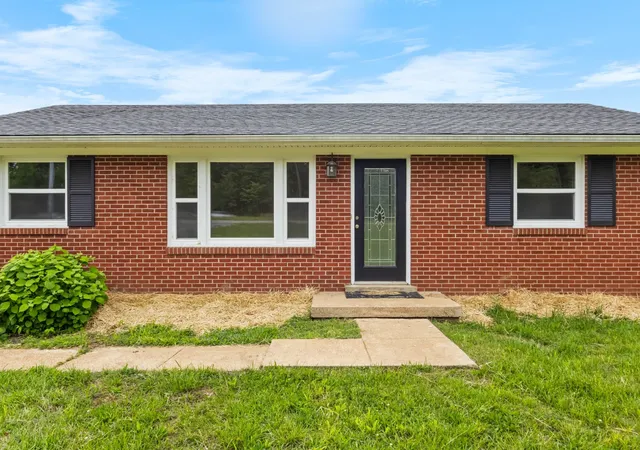 image of 3070 Dover Rd, Woodlawn, TN 37191 | MLS# 3271961