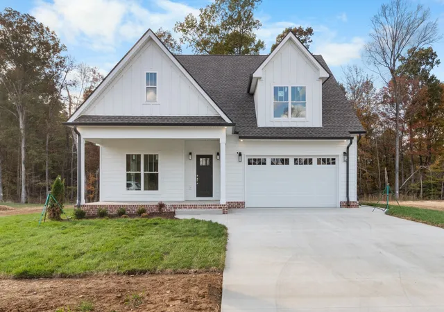 Photo 2 of Single family home for sale at 1457 Sango Cmns Way, Clarksville, TN 37043 | MLS# 3271960 | Listing updated on 2026-08-20