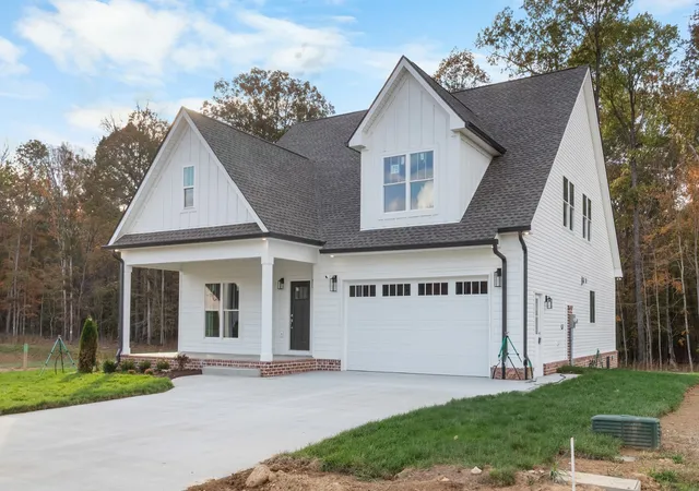 Photo 4 of Single family home for sale at 1457 Sango Cmns Way, Clarksville, TN 37043 | MLS# 3271960 | Listing updated on 2026-08-20