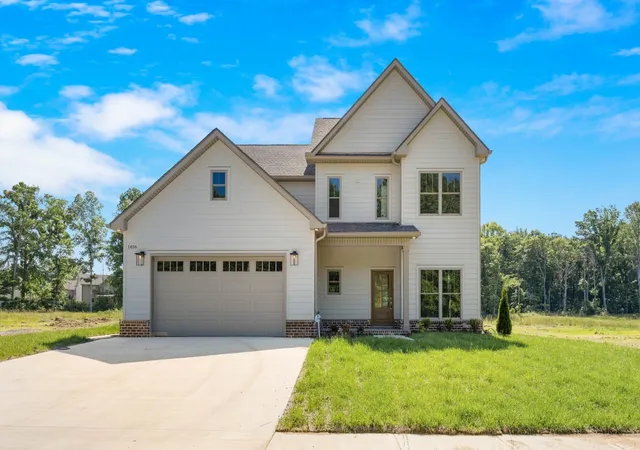 Photo 3 of Single family home for sale at 1456 Sango Cmns Way, Clarksville, TN 37043 | MLS# 3271959 | Listing updated on 2026-08-20