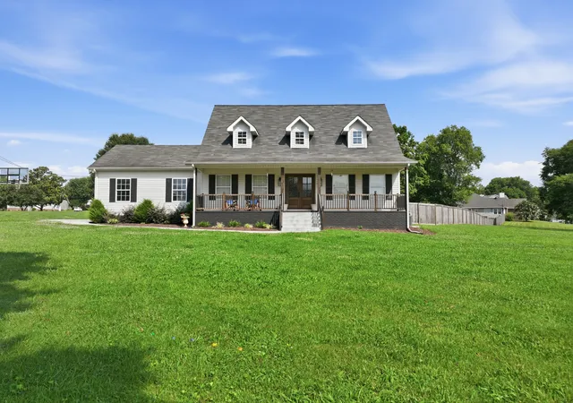 1st image of 1504 Bradshaw Dr, Columbia, TN 38401 | MLS# 3272065