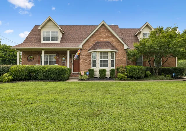 2nd image of 1307 Sycamore Dr, Murfreesboro, TN 37128 | MLS# 3272121