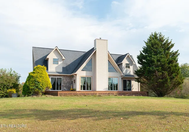 1st image of 3767 Phillips Flats Rd, Oneida, TN 37841 | MLS# 3272088